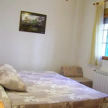 2 * La Iruela